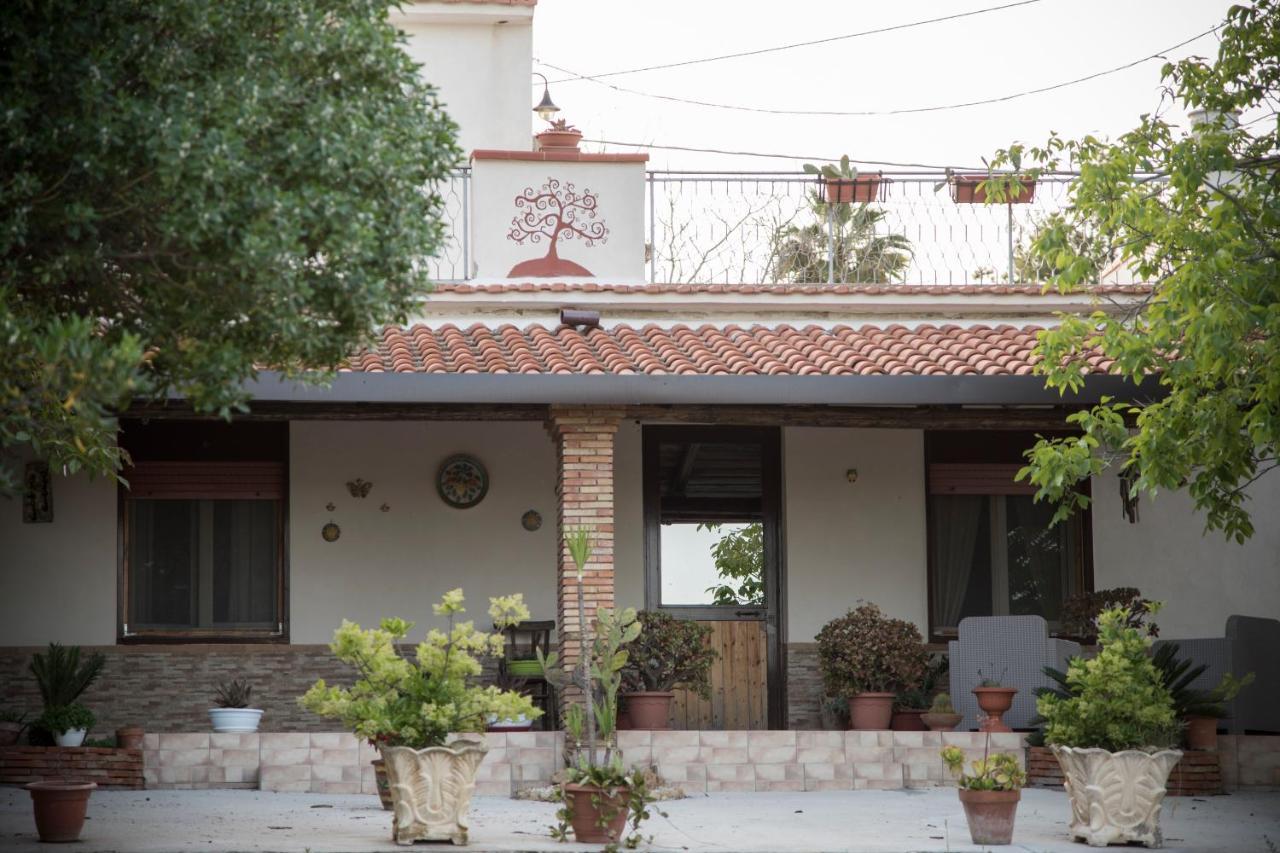 Gasthaus Poggio Vento Country House Naro Exterior foto
