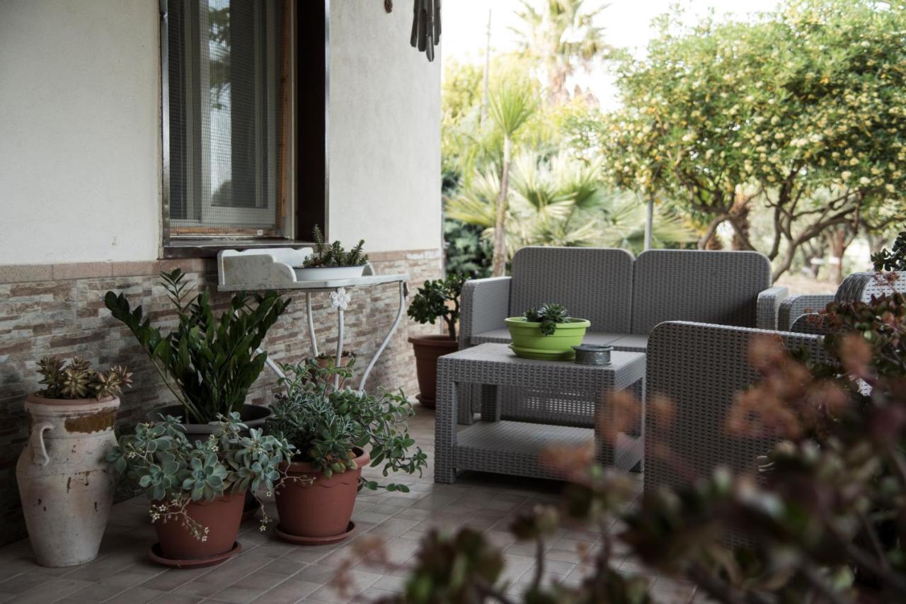 Gasthaus Poggio Vento Country House Naro Exterior foto