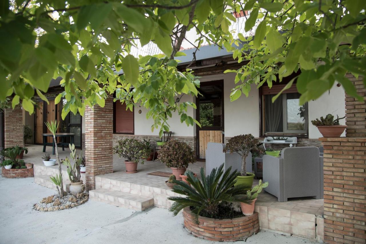 Gasthaus Poggio Vento Country House Naro Exterior foto