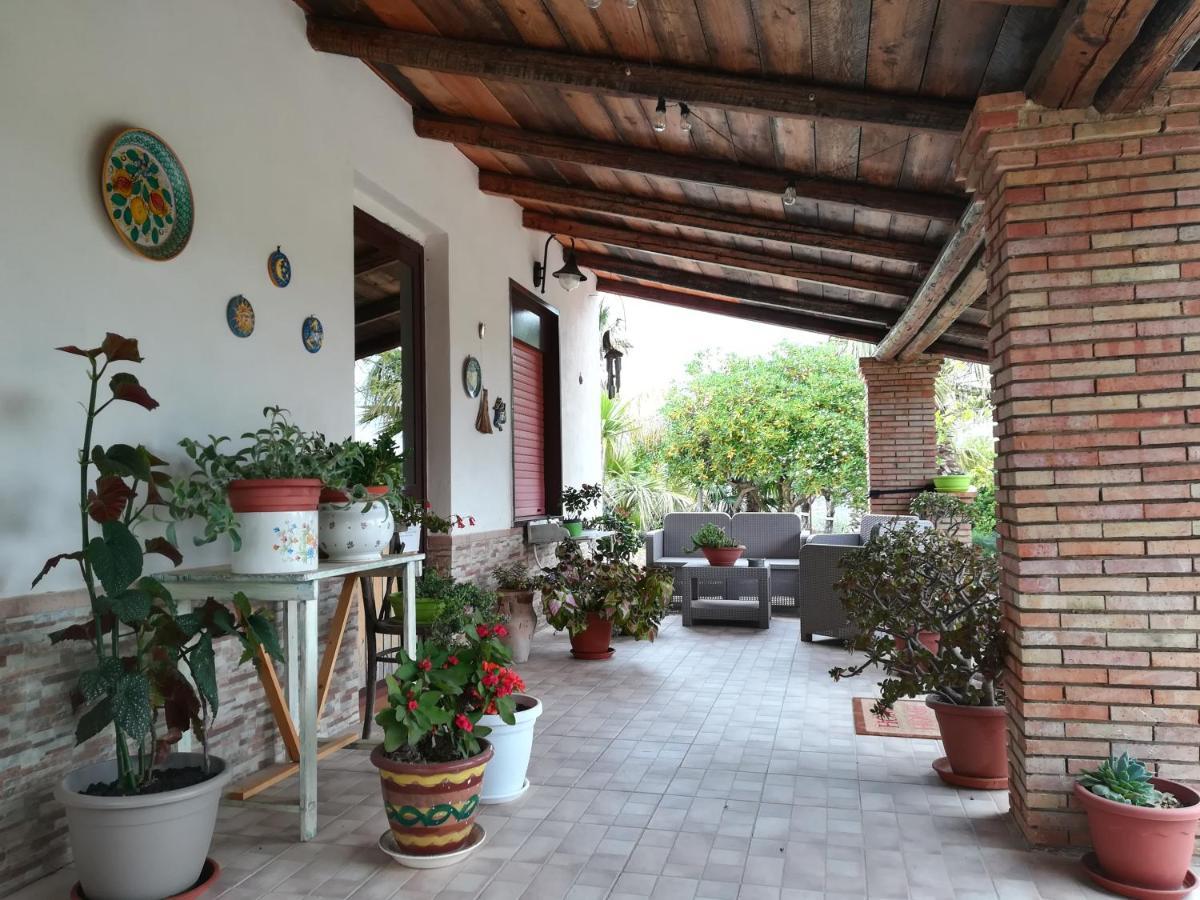 Gasthaus Poggio Vento Country House Naro Exterior foto